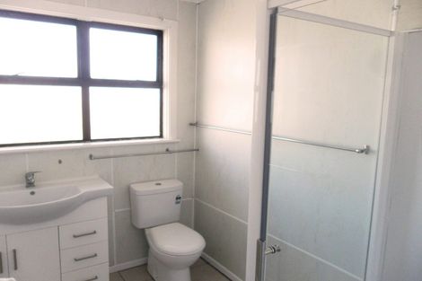 Photo of property in 40 Cunliffe Street, Johnsonville, Wellington, 6037