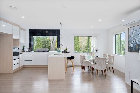Photo of property in 2 Ferngrove Avenue, Ranui, Auckland, 0612