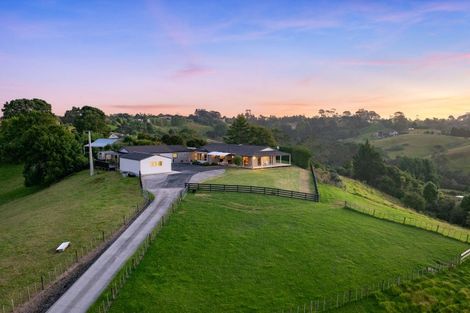 Photo of property in 112 Mahoenui Valley Road, Coatesville, Albany, 0793