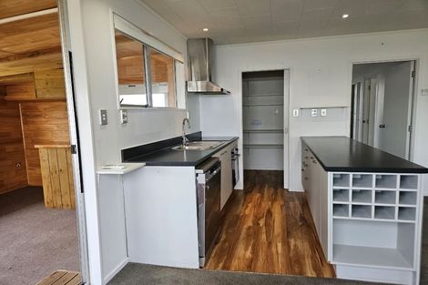 Photo of property in 21 Kuparu Place, Ruakaka, 0116