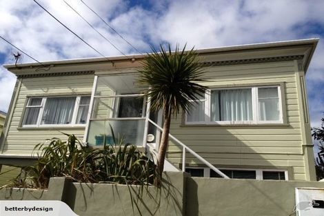 Photo of property in 29 Tanera Crescent, Brooklyn, Wellington, 6021