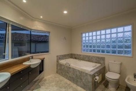 Photo of property in 155 Rosetta Road, Raumati South, Paraparaumu, 5032