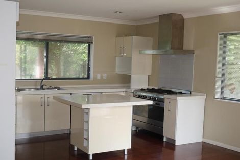 Photo of property in 13a Murvale Drive, Bucklands Beach, Auckland, 2014