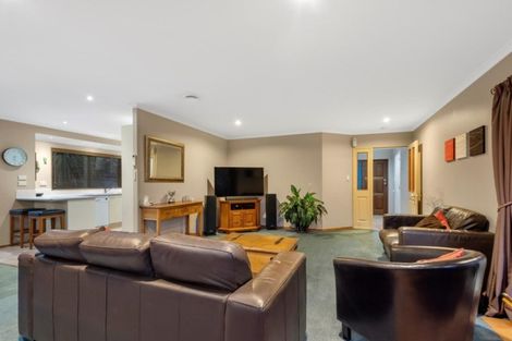 Photo of property in 128 Carlton Street, Bellevue, Tauranga, 3110