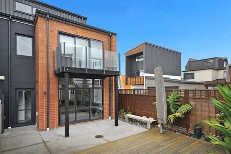 Photo of property in 168 Hobsonville Point Road, Hobsonville, Auckland, 0616