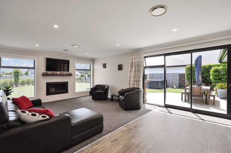 Photo of property in 2 Douglas Drive, Allenton, Ashburton, 7700
