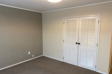 Photo of property in 1/2 Short Street, Papakura, 2110