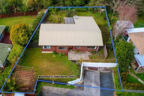 Photo of property in 6 Oakhaven Place, Ranui, Auckland, 0612