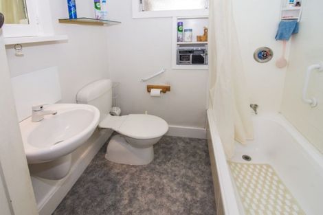 Photo of property in 14 Hessey Street, Masterton, 5810