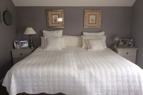 Photo of property in 18 Waterford Avenue, Northwood, Christchurch, 8051