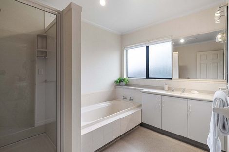 Photo of property in 6 Gardenia Drive, Mount Maunganui, 3116