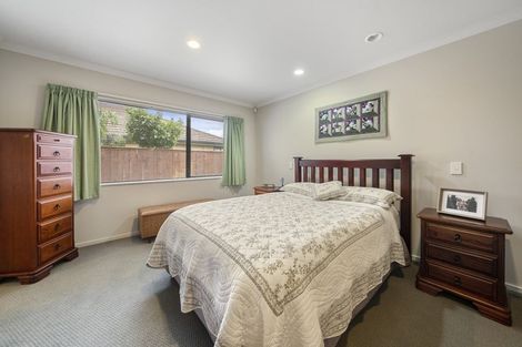 Photo of property in 12 Manhattan Court, Paraparaumu Beach, Paraparaumu, 5032