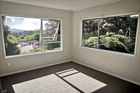 Photo of property in 73a Ayton Drive, Totara Vale, Auckland, 0629
