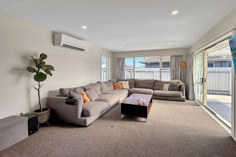 Photo of property in 22 Helmsdale Street, Burwood, Christchurch, 8083