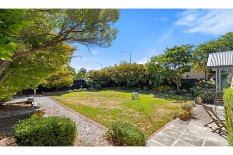 Photo of property in 94 Saint Martins Road, Saint Martins, Christchurch, 8022