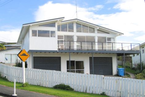 Photo of property in 15 Dalton Road, Snells Beach, 0920
