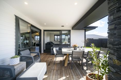 Photo of property in 14 Huffington Place, Feilding, 4702