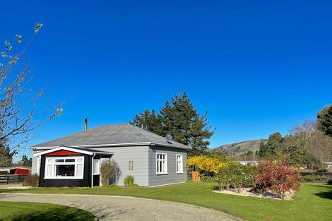 Photo of property in 64 Waihao Back Road, Waimate, 7979