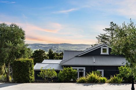 Photo of property in 176 Wishart Road, Helensville, 0875