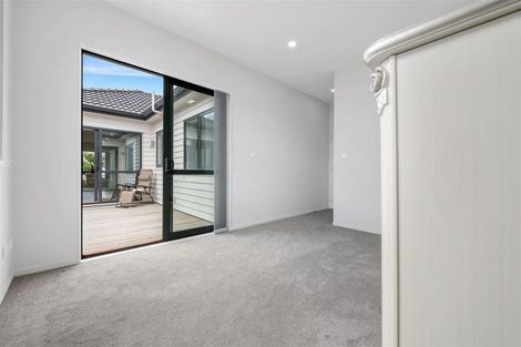 Photo of property in 83 Drumbuoy Drive, Flat Bush, Auckland, 2019