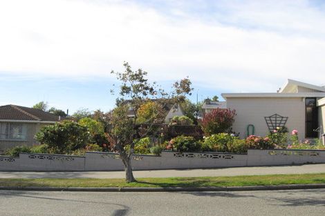 Photo of property in 13 Cook Street, Oceanview, Timaru, 7910