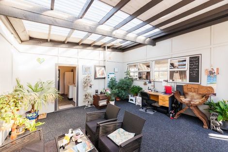 Photo of property in 62 Nga Tawa Road, Marton, 4787