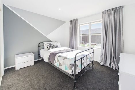 Photo of property in 4 Goldie Place, Rolleston, 7614