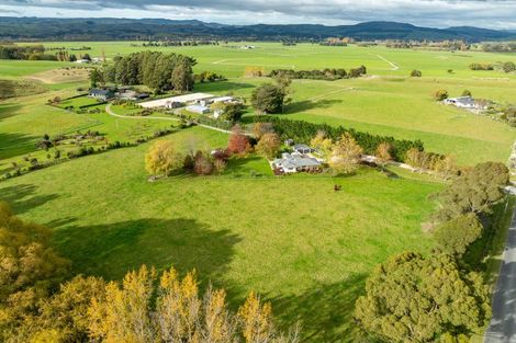 Photo of property in 139 Woodlands Road, Taumata Island, Carterton, 5792
