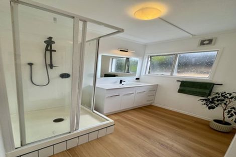 Photo of property in 3 Hartley Terrace, Massey, Auckland, 0614