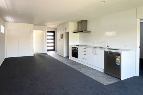 Photo of property in 16 Oakmill Drive, Casebrook, Christchurch, 8051