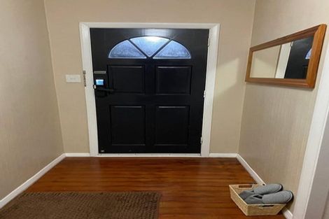 Photo of property in 24 Palmer Crescent, Silverstream, Upper Hutt, 5019