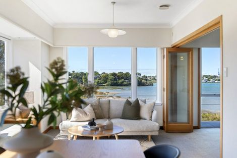 Photo of property in 1/15 Birkley Road, Bayswater, Auckland, 0622