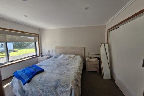Photo of property in 24 Scott Street, Moturoa, New Plymouth, 4310