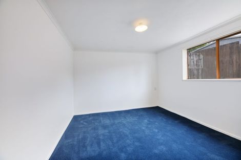Photo of property in 3 Statesman Street, Henderson, Auckland, 0612