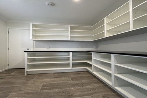 Photo of property in 21 Waitaria Terrace, Aotea, Porirua, 5024