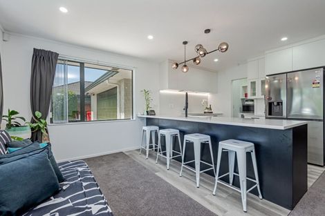 Photo of property in 9 Branigan Parade, Kelvin Grove, Palmerston North, 4414