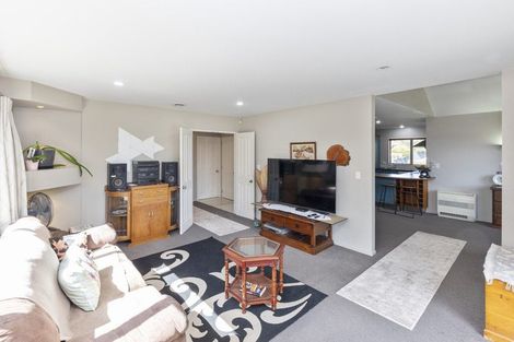 Photo of property in 56 Blue Gum Place, New Brighton, Christchurch, 8083