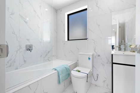 Photo of property in 16b Goodfellow Lane, Flat Bush, Auckland, 2019
