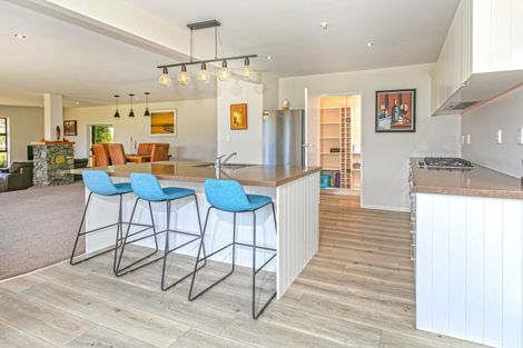 Photo of property in 126 Patiki Place, Whangamata, 3620