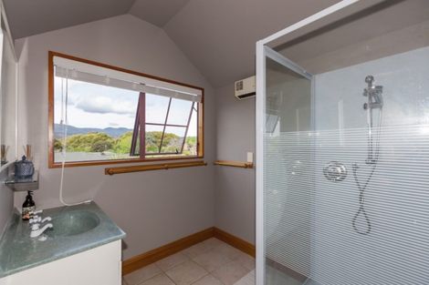 Photo of property in 145 Langdale Avenue, Paraparaumu, 5032