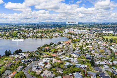 Photo of property in 135a Lake Crescent, Hamilton Lake, Hamilton, 3204
