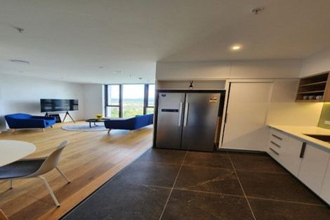 Photo of property in 1 Buscomb Avenue, Henderson, Auckland, 0610