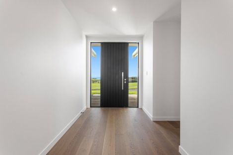 Photo of property in 16 Pacific Parade, Coastlands, Whakatane, 3120