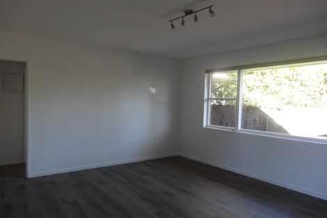 Photo of property in 7a/2 Corrella Road, Belmont, Auckland, 0622