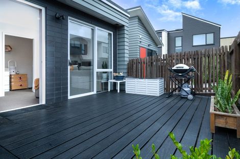 Photo of property in 35 Saltmarsh Road, Hobsonville, Auckland, 0616
