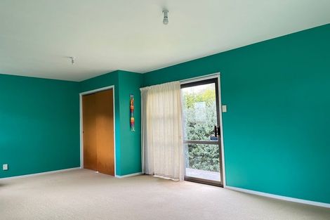 Photo of property in 15 Kotinga Avenue, Glen Eden, Auckland, 0602