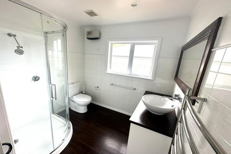 Photo of property in 4 Bathurst Street, Silverstream, Upper Hutt, 5019