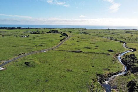 Photo of property in 189 Namu Road, Opunake, 4681