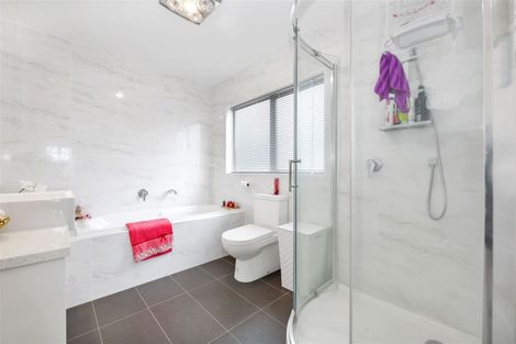 Photo of property in 16 Listack Drive, Flat Bush, Auckland, 2019