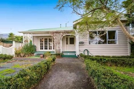 Photo of property in 67 Broadway, Waitara, 4320